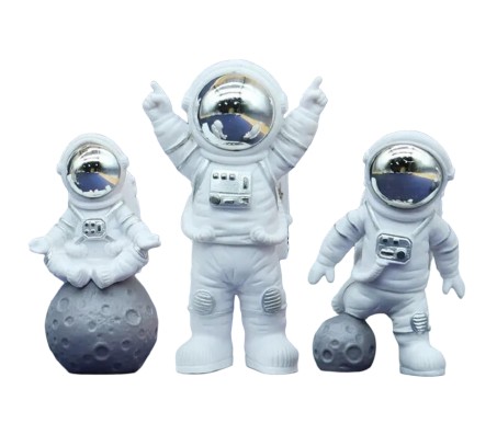 3pcs Astronaut Figurine Home Decor Astronaut Statue 10cm Sculpture Toy Gifts Decorative Figure Items Desk Showpiece Silver Office Decor 