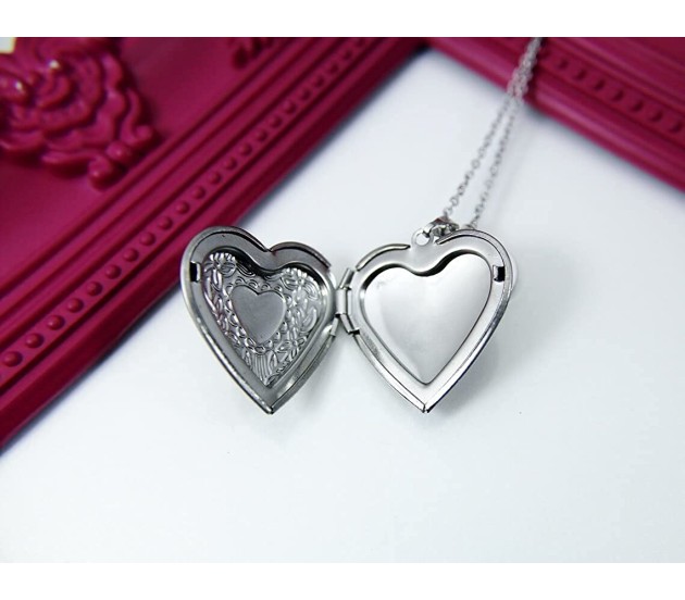 Silver Locket Necklaces For Women Engraved With Photos