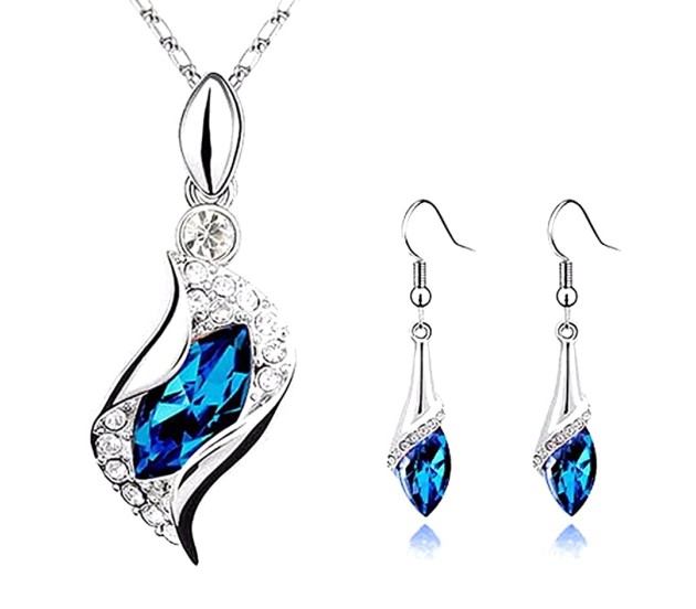 GIVA 925 Sterling Silver Aqua Blue Crystal Earrings | Valentines Gifts for  Girlfriend, Gifts for Women and Girls | With Certificate of Authenticity  and 925 Stamp | 6 Month Warranty* : Amazon.in: Jewellery