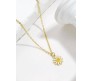 Fashion Daisy Pendant Necklace for Women and Girls, White Colour Flower Small Small Charm Pendant Gold Plated Chain Necklace S1